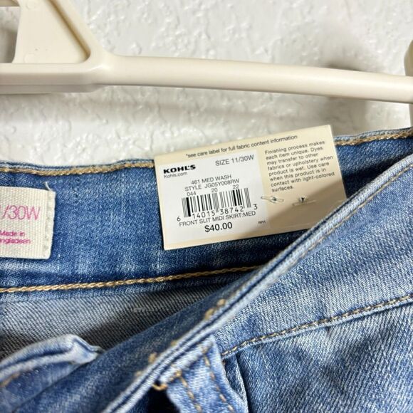 So Front Slit Denim Frayed Bottom Hem Distressed Midi Skirt Blue 11/30W - Picture 7 of 9